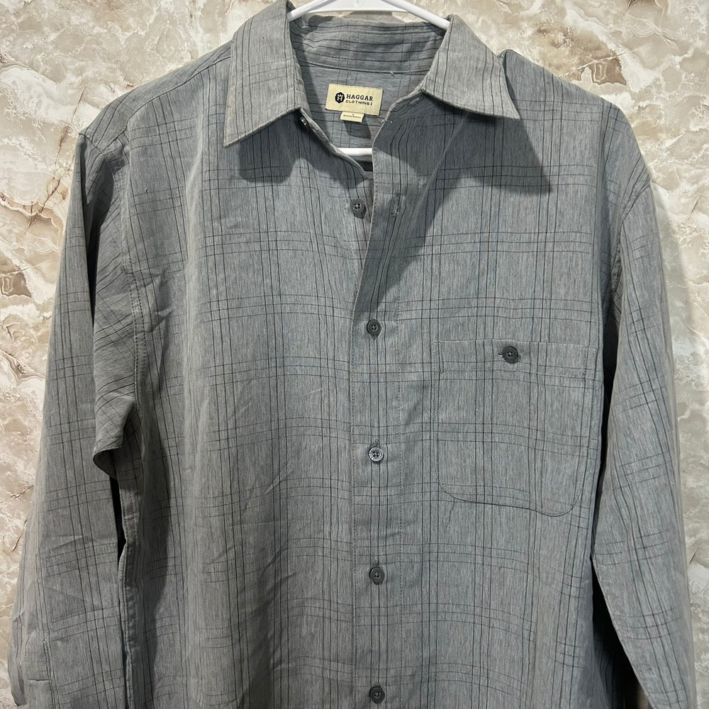 Haggar‎ Plaid Button Up Shirt Long Sleeve Collared Gray Casual Small